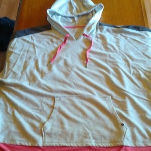 Active short sleeve hoddie